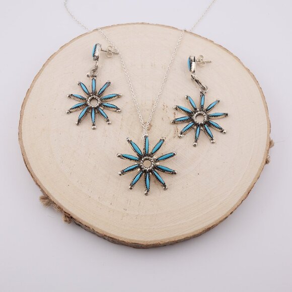 Native American Jewelry - Zuni Needlepoint Turquoise Flower‎ Cluster Necklace and Dangle Earrings Set